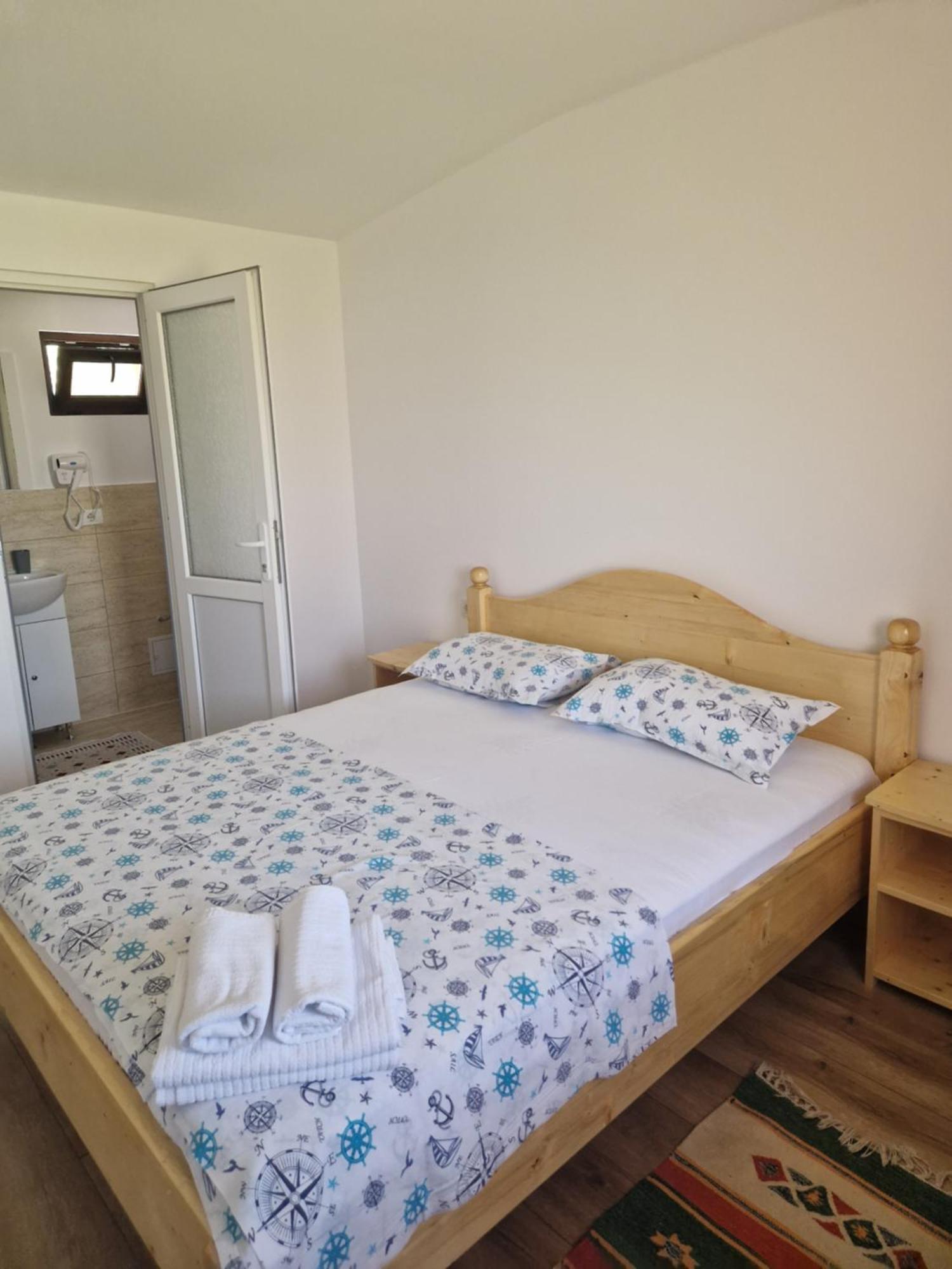 Casa Ivana Murighiol Habitación foto